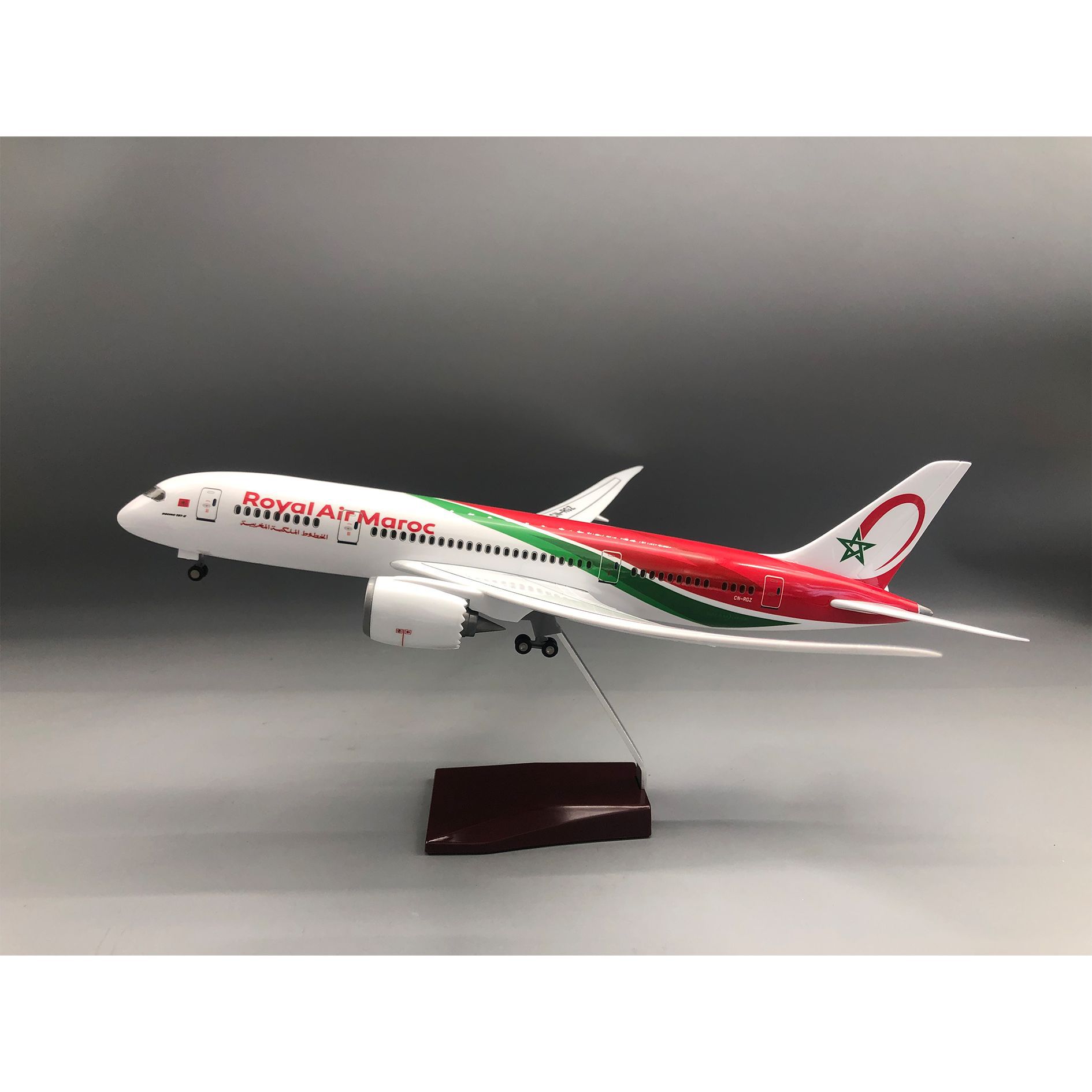 Home Office Architecture - Modellino di Aereo Royal Air Maroc